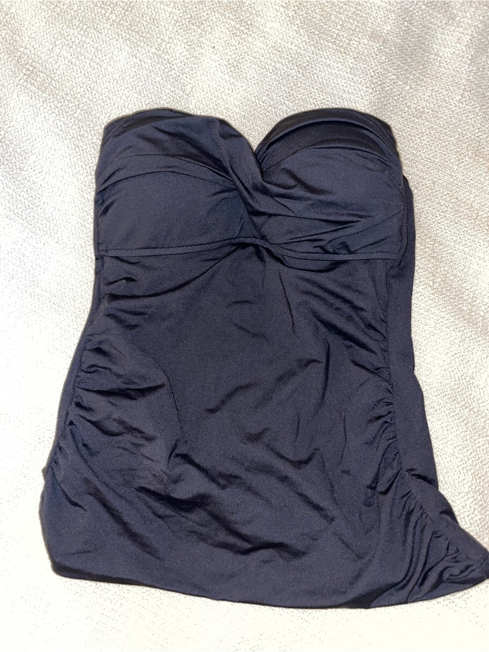 Classic Strapless Swimsuit Top- Black